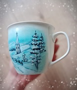 Ręcznie malowany kubek - gile i zimowy pejzaż 