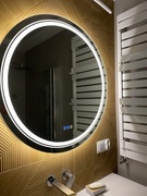 Lustro ścienne łazienkowe