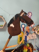 Hobby horse brązowy