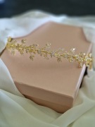 Opaska ślubna, złota, kryształki 