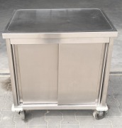 Stół gastronomiczny jezdny 80x60x85