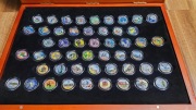 Zestaw kolorowych monet „State Quarters” USA (1999–2009) – 56 stanów