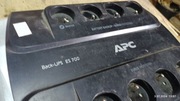 Zasilacz awaryjny UPS APC Back-UPS ES 700 8 gniazd Z Akumulatorem