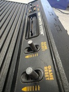 Kultowa Konsola Atari 2600 "Darth Vader" – Retro Klasyk nie sprawdzany