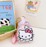 Hello Kitty torba na klatkę piersiową dla dziewczynki.
