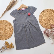 Sukienka szara 134 z kieszeniami wygodna miękka elastyczna rozkloszowana 