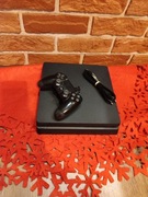 Konsola PlayStation 4 slim z napędem i padem 