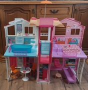 Duży domek dla lalek Barbie + samochód