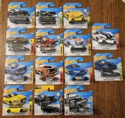 Hot Wheels Mix Ferrari F40, Audi RS6, BMW 2002, Ford Mustang 