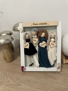 Makramowa rodzinka w ramce , prezent .