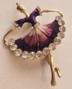 Piękna broszka przypinka ozdoba stroju BALETNICA TANCERKA dla DAMY DIANY.