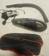 Odkurzacz samochodowy bezprzewodowy 12V + akcesoria + etui