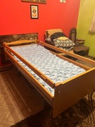 Łóżko rehabilitacyjne elektryczne używane komplet z materacem