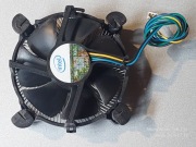 Podstawowy radiator CPU Intel 72mm x 72mm