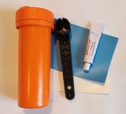 ZESTAW NAPRAWCZY DO DESKI SUP KLEJ ŁATY DO DESEK ŁATKA PONTONU BASENU ETUI