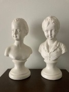 Dwa gipsowe popiersia (dziewczynka i chłopiec)