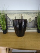 Duża donica ceramiczna / osłonka – szkliwiona, ręcznie formowana