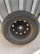 Opony zimowe Uniroyal na felgach stalowych 195/65 R15 91T