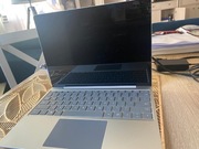 Microsoft Surface Go