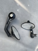 Lusterka motocyklowe na kierownicę