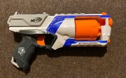 Wyrzutnia Nerf N-Strike Elite Strongarm