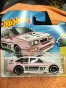 Hot wheels 87 Ford Sierra cosworth nowy resorek autko 