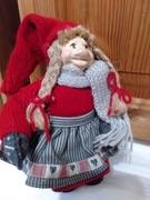 figurka świąteczna wiejska dziewczyna vintage retro stroiki