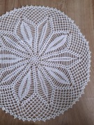 Pisanki koszyk serwetka na szydełku Wielkanoc