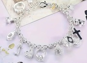 Posrebrzana bransoletka z zawieszkami cyrkonie długość 20 cm regulowana