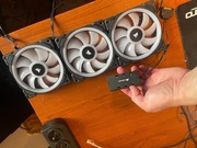 3x CORSAIR CO-9050072-WW + HUB