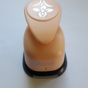 Dziurkacz ozdobny Sasanka 2.5 cm DpCraft JCDZ-110-147