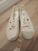 Kremowe beżowe trampki buty damskie idealne na lato