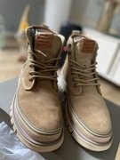 Nowe botki sznurowane GANT r43