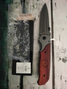 Nóż myśliwski scyzoryk z grawerem 22 cm