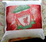 Poduszka 40x40 Liverpool FC prezent dla kibica 