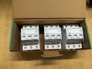 A9F04316 Schneider IC60N 3P C16