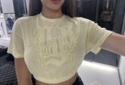 Bluzka Bershka cytrynowa siateczkowa naszywki XS