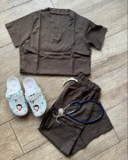 Mundurek scrubs medyczny/kosmetyczny/piekegniarka/lekarz NOWY M