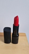 szminka pomadka Avon ultramatowa ruby kiss czerwona czerwień