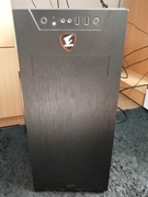 Wydajny komputer do gier i pracy – 32 GB RAM, SSD 1,5 TB, GTX 1660 Super