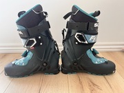 Scarpa F1 roz. 270