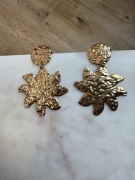 Kolczyki ASOS złote liście