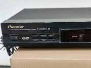 Pioneer F-208 RDS tuner radiowy