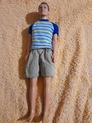 Ręcznie malowana lalka Ken Doll Indonesia 1968 brunet vintage