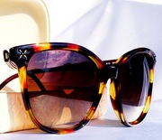 Okulary przeciwsłoneczne LIU JO LJ682S 612 bursztynowe damskie burgundowe 