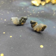 Kolczyki sztyfty wachlarzyk.Czarno-złote.