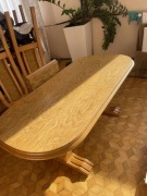 Duży stół rozkładany – solidny, drewniany