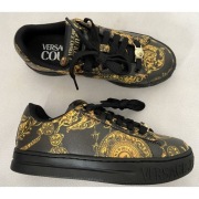 Versace nowe buty logo skóra sneakersy roz.35