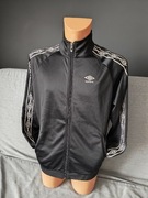 Czarna bluza dresowa rozsuwana marki Umbro, rozmiar M