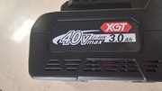 Akumulator litowy Makita 40V Max XGT o pojemności 3.0Ah.